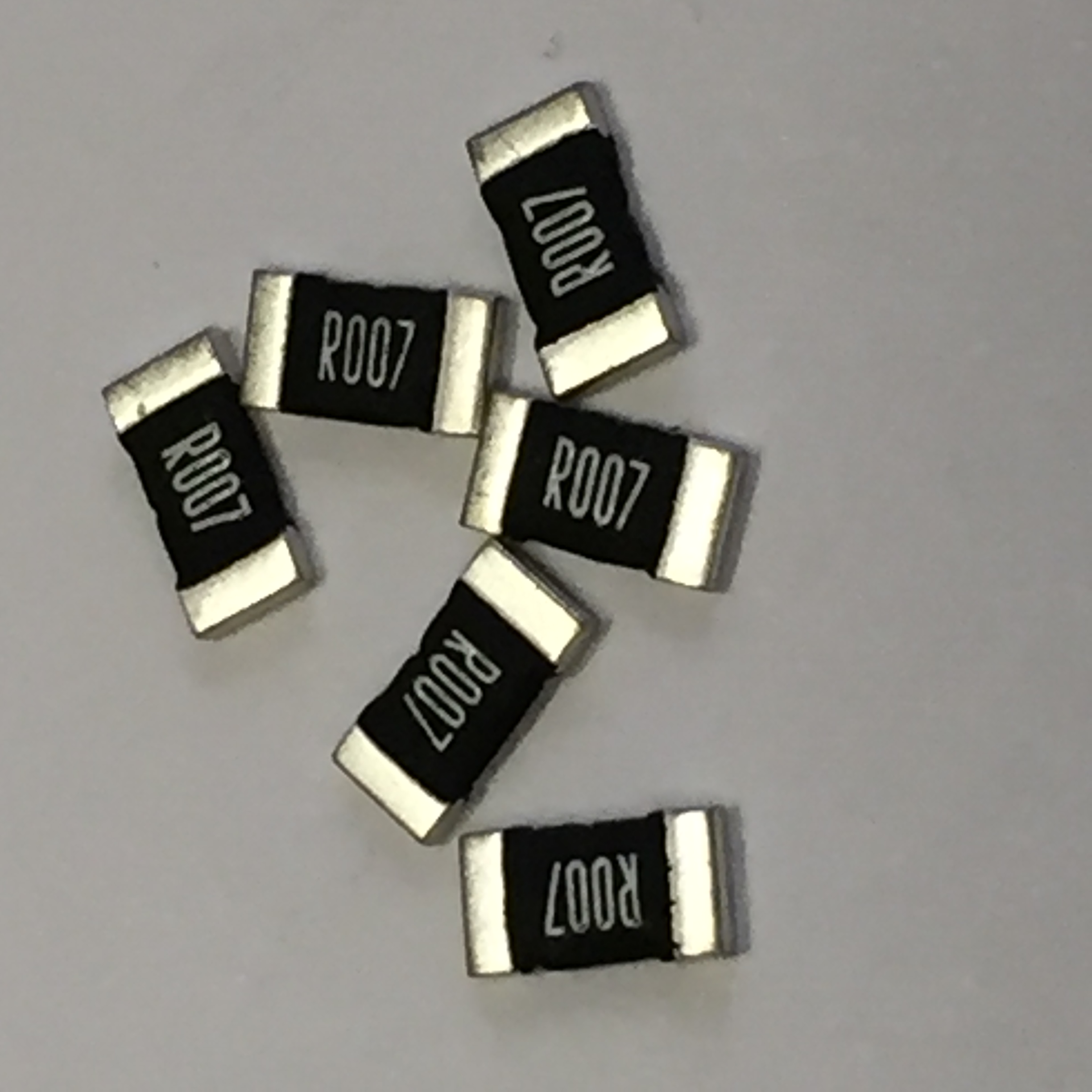Current Sense Chips Offer Tolerances as Tight as 0.5%